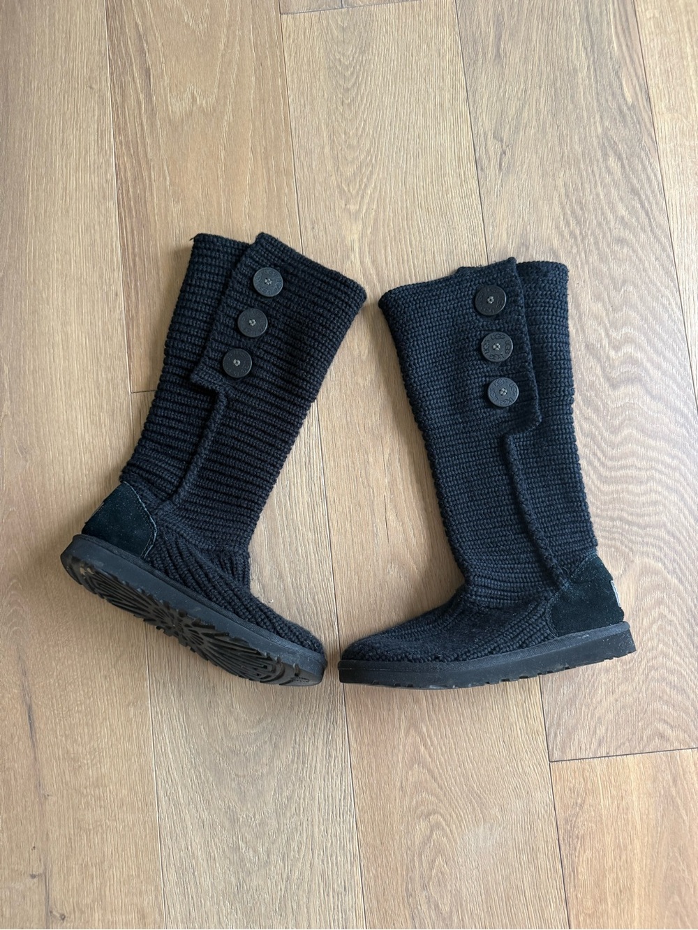 Uggs Knitted Boots - Size 7